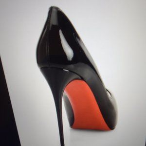 Very Privé 120 Peep-Toe Patent Leather Christian Louboutin Pumps - size 37